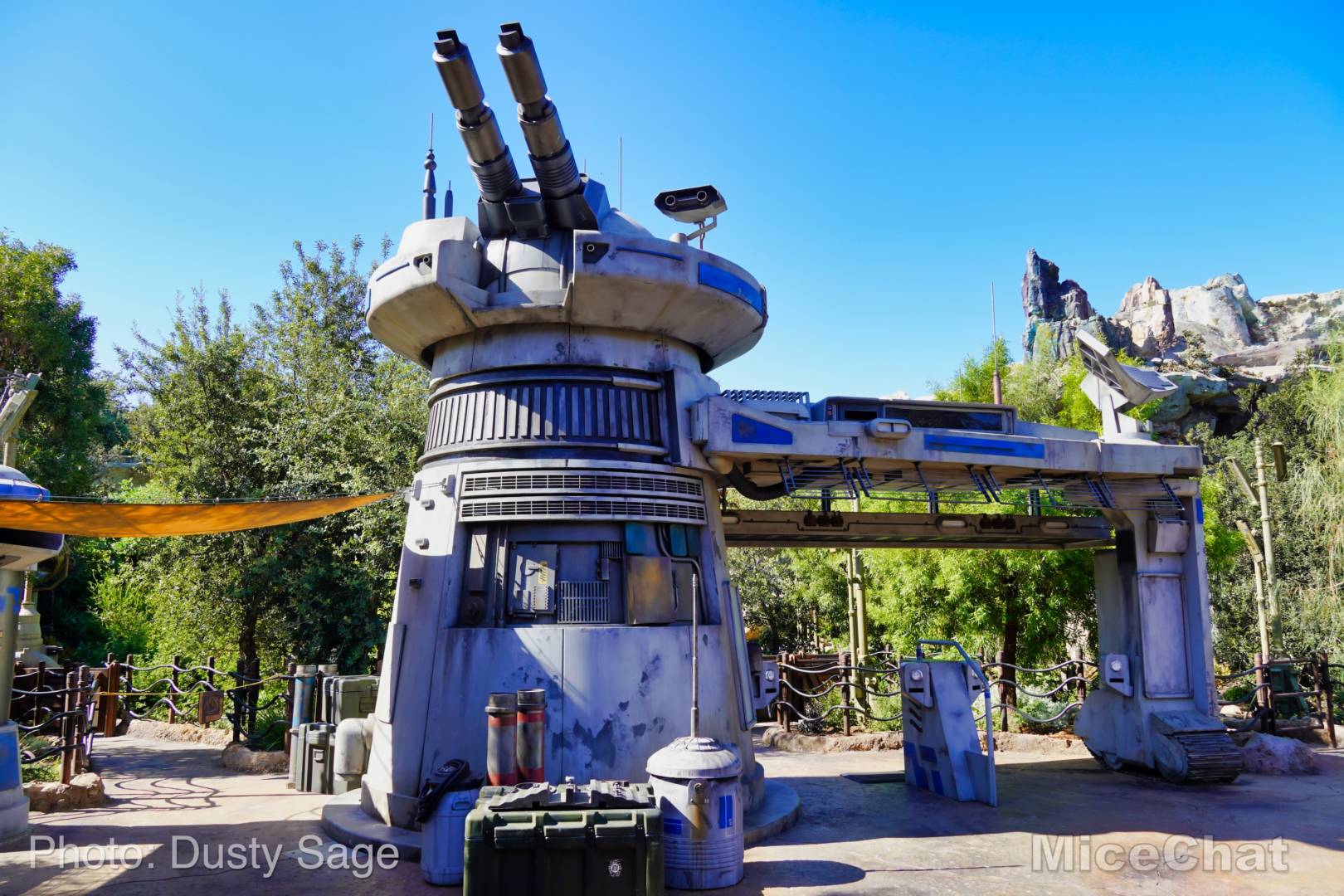 , Disneyland Update: Construction-O-Ween in the Parks