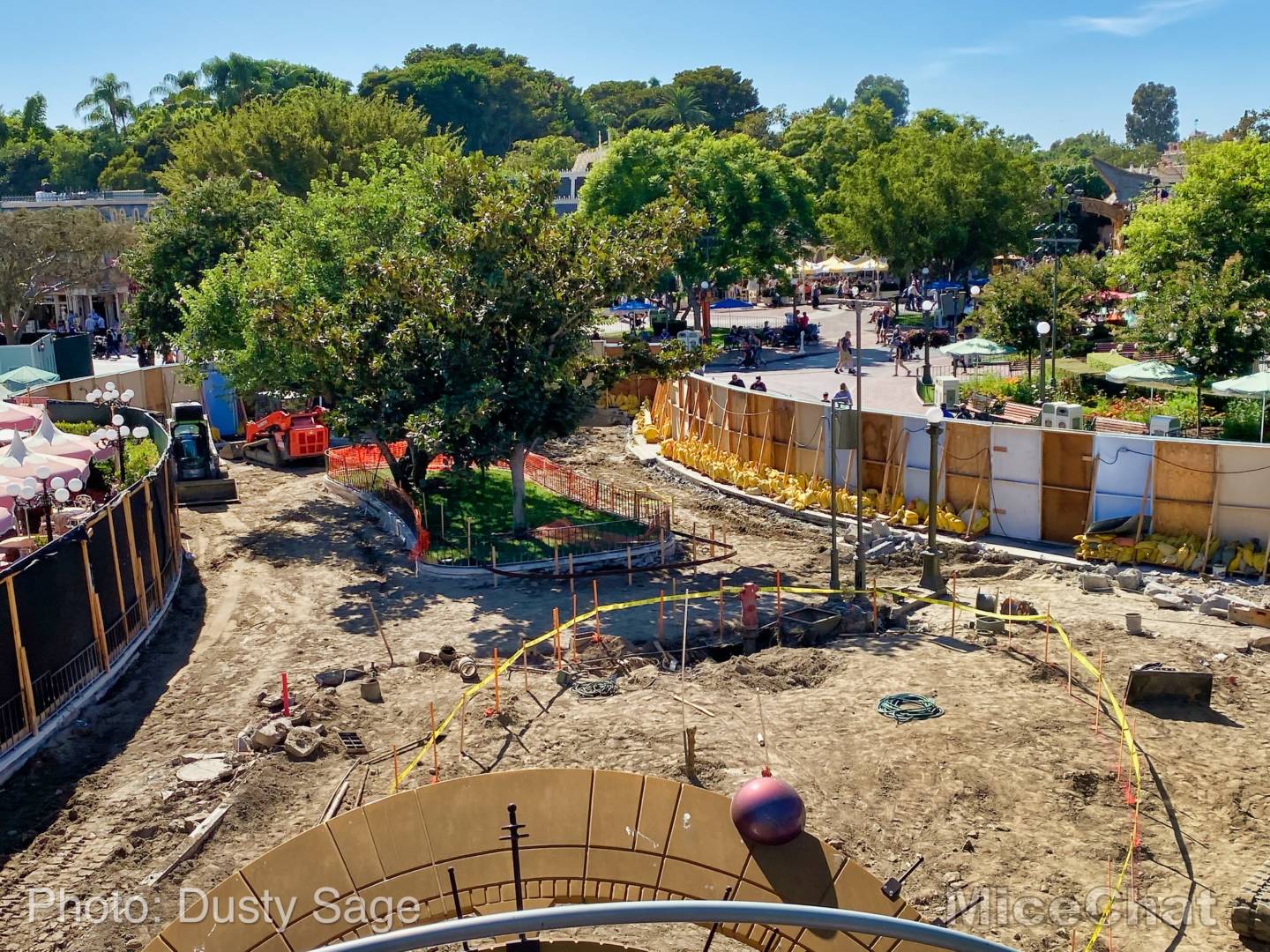 , Disneyland Update: Construction-O-Ween in the Parks