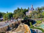 Disneyland-News-Tomorrowland-Rocks-overhead-right-1