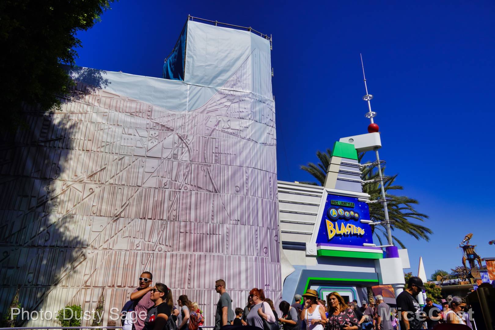 , Disneyland Update: Construction-O-Ween in the Parks