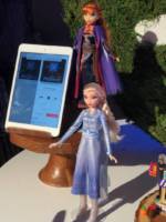 Frozen-Fan-fest-dolls-with-Spotify