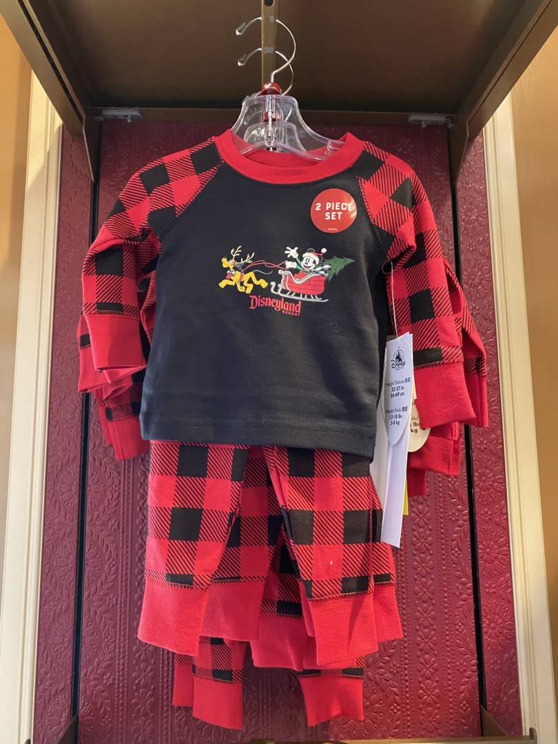 Disneyland Holiday Merchandise, First Look: New Holiday Merchandise at Disneyland Resort