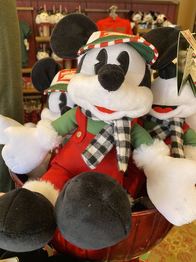 Disneyland Holiday Merchandise, First Look: New Holiday Merchandise at Disneyland Resort