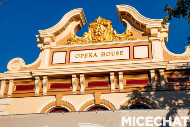 , Disneyland Update – Charging More & Turning On The Holidays