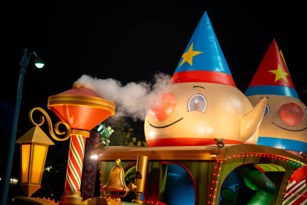 , Universal Orlando Rings in the Holidays with Macy&#8217;s Parade, Grinchmas, and Potter