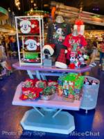 Disneyland-News-Christmas-Tomorrowland-Merch