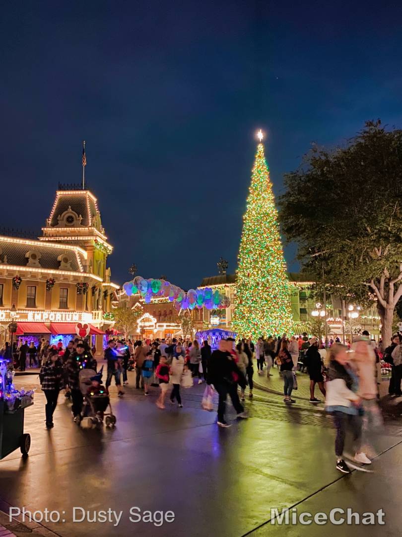 , Disneyland Update:  Holiday Presto Chango &#8211; Everything New is Old Again