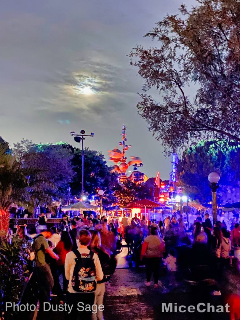 , Disneyland Update: Holiday Presto Chango – Everything New is Old Again