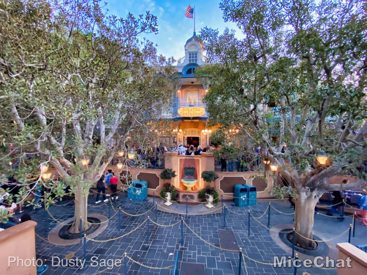 , Disneyland Update: Holiday Presto Chango – Everything New is Old Again