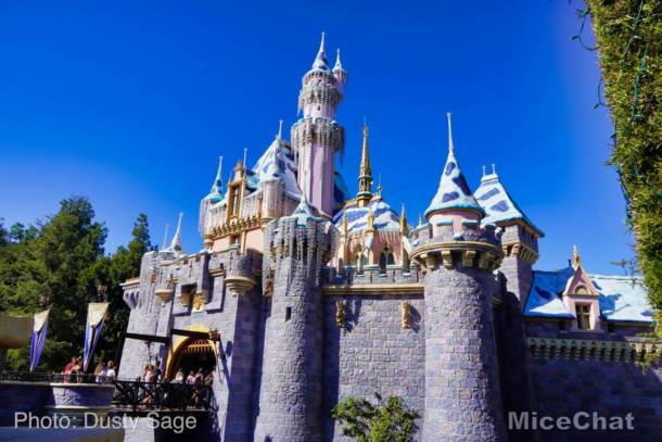 , Disneyland Update – Unpacking the Holidays for 2019