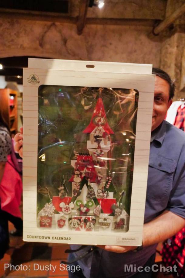 , Disneyland Update – Unpacking the Holidays for 2019