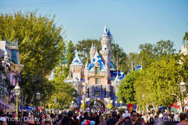 , Disneyland Update &#8211; Unpacking the Holidays for 2019