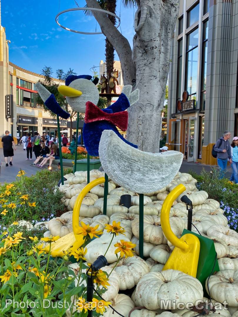, Disneyland Update: Holiday Presto Chango – Everything New is Old Again