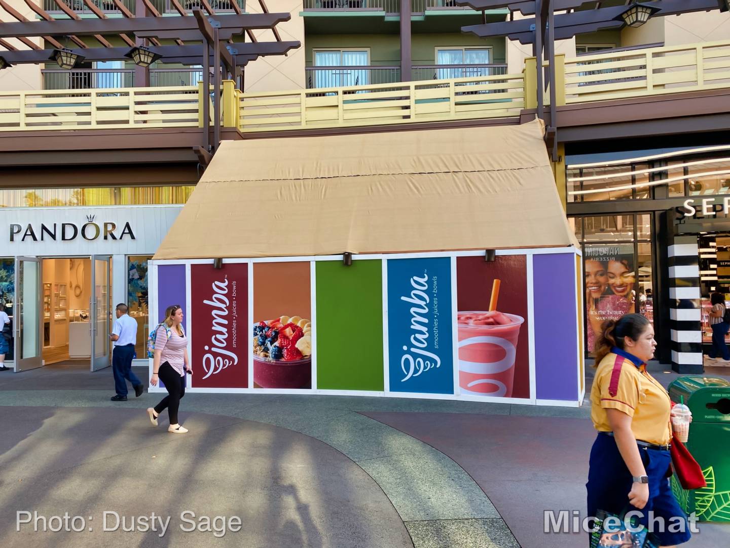 , Disneyland Update:  Holiday Presto Chango – Everything New is Old Again