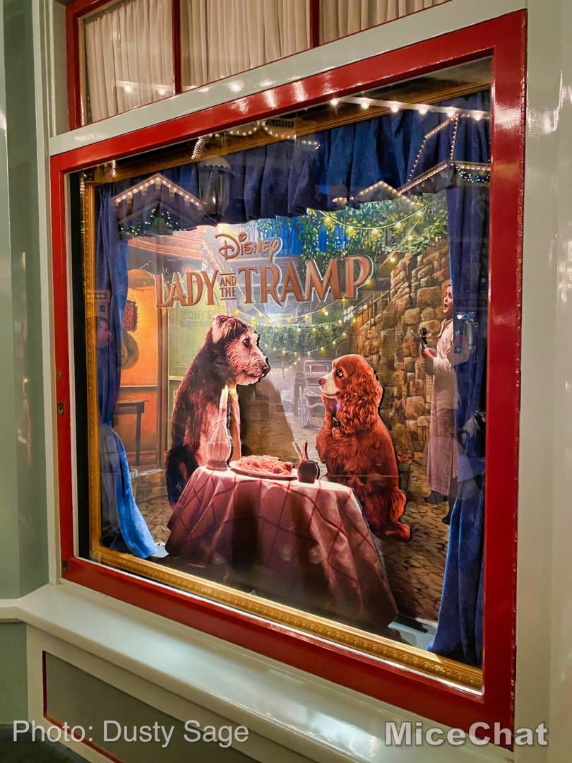 , Disneyland Update:  Holiday Presto Chango &#8211; Everything New is Old Again