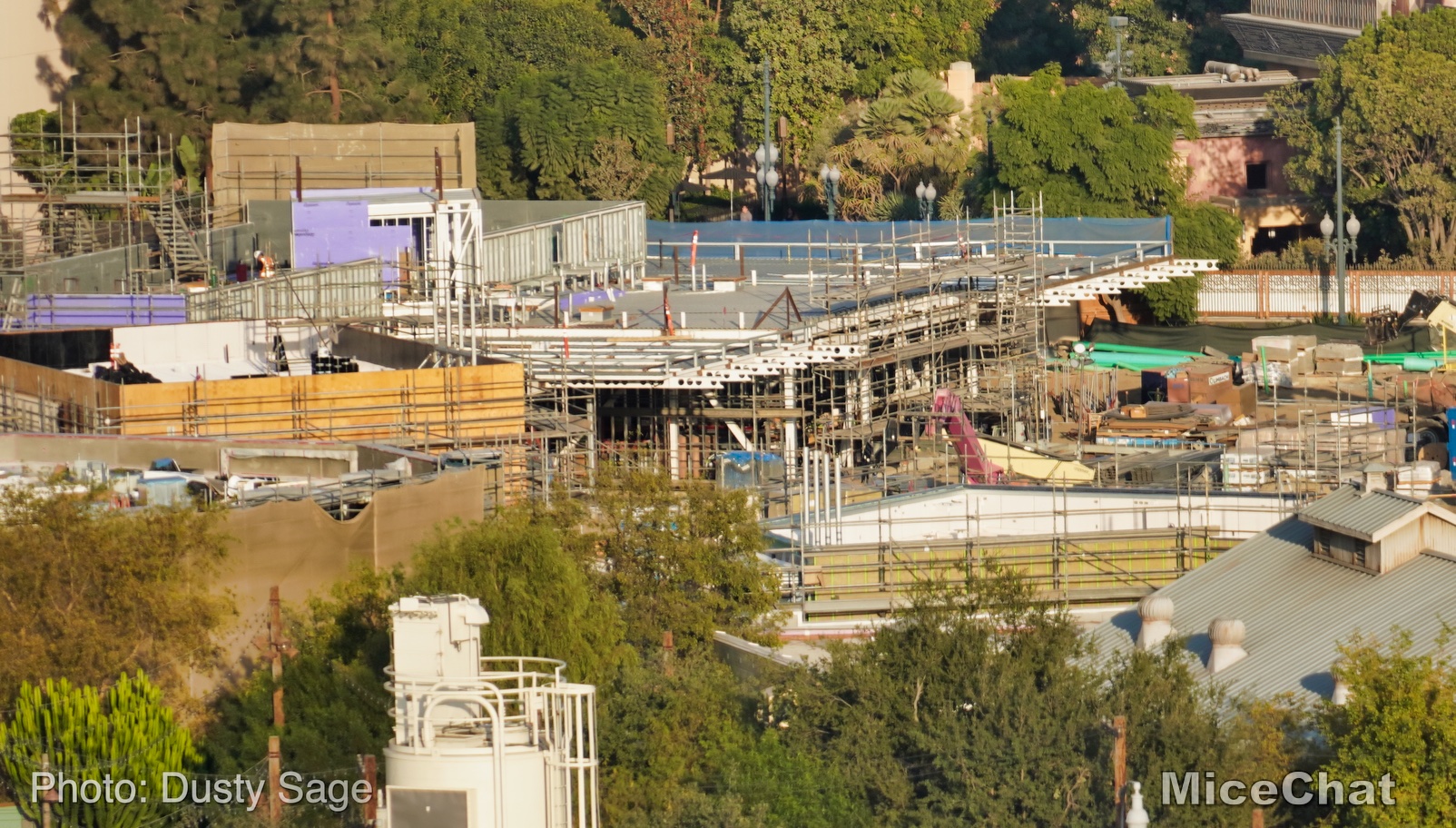 , Disneyland Update: Holiday Presto Chango – Everything New is Old Again