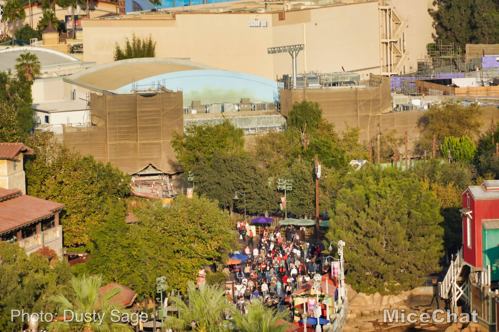, Disneyland Update: Holiday Presto Chango – Everything New is Old Again
