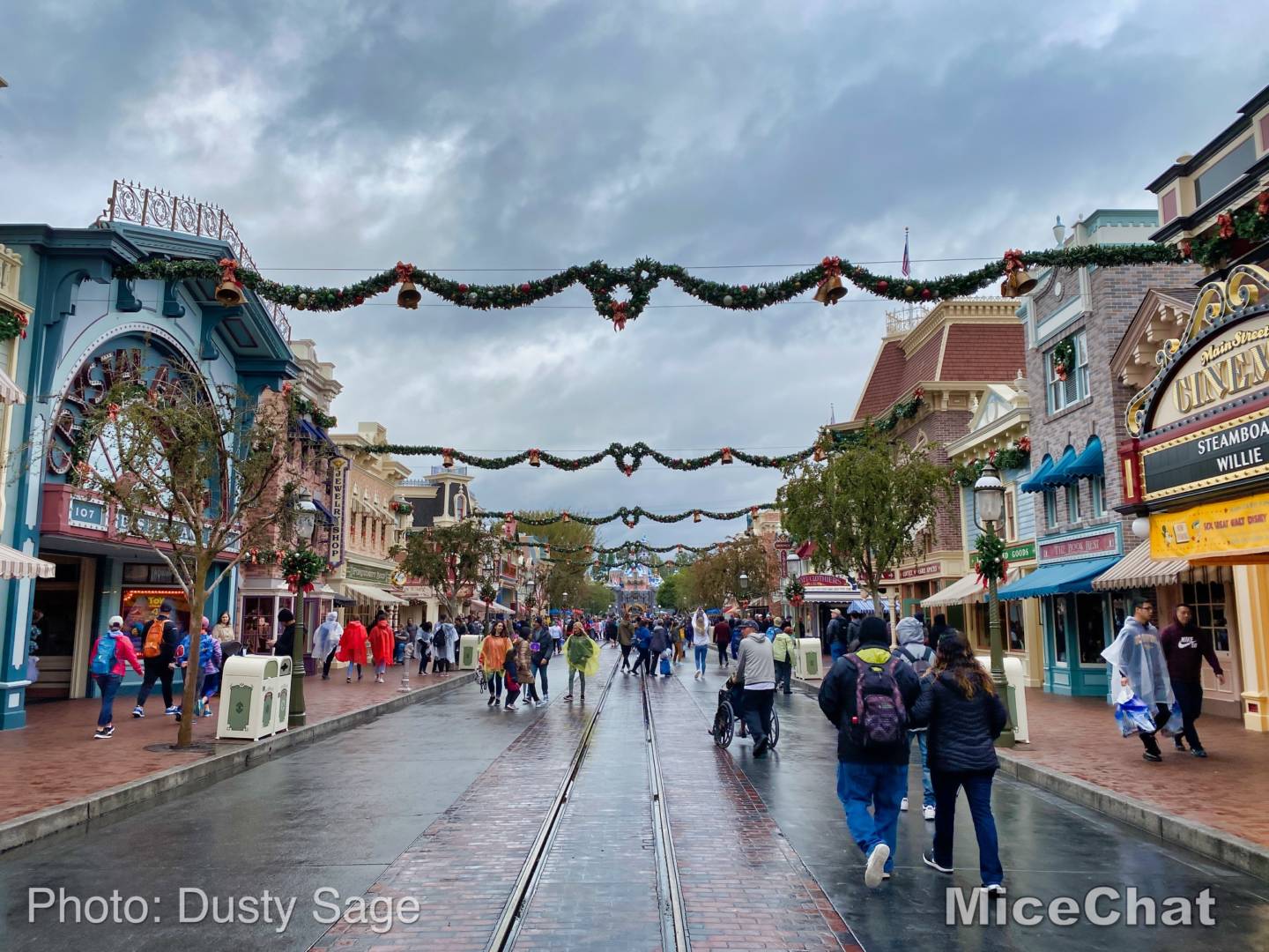 , Disneyland News &#8211; Black Friday Surprise Update