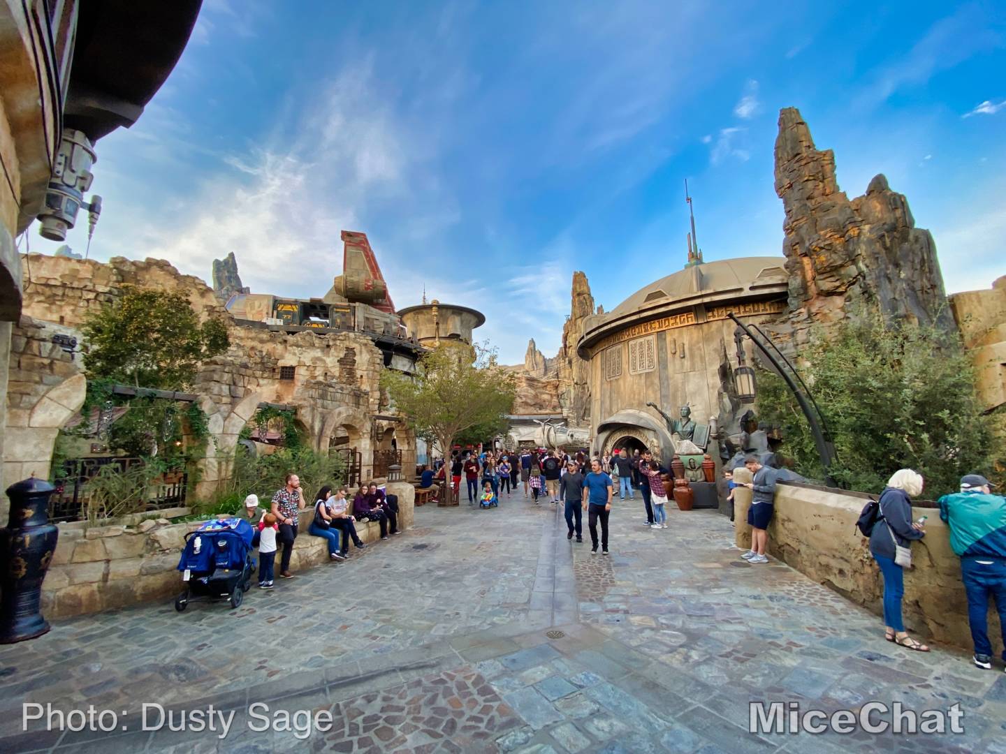 , Disneyland Update:  Holiday Presto Chango – Everything New is Old Again