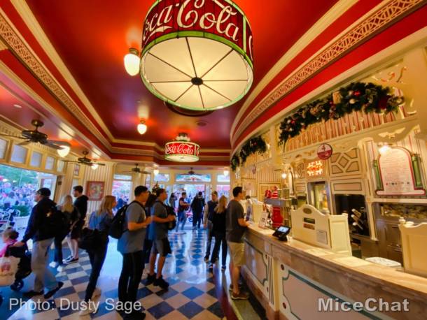 , Disneyland Update: Holiday Presto Chango – Everything New is Old Again