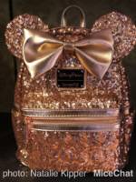 Disneyland-designer-bags-loungefly-briar-rose-gold-backpack