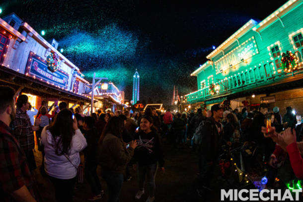 , Knott’s Merry Farm Presents a Magical Down Home Christmas