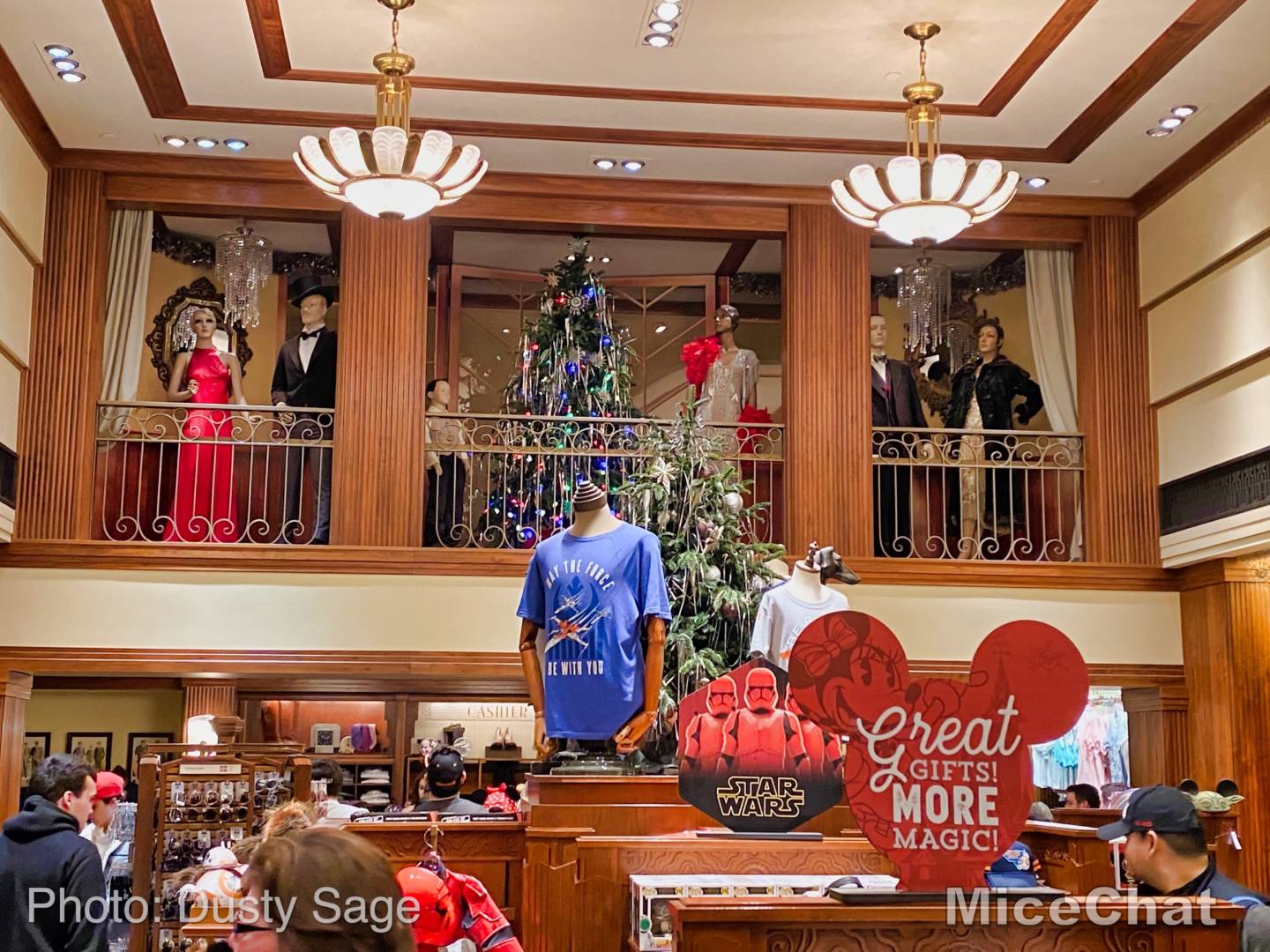 , Last Disneyland Update of the Decade – Ringing in 2020 with Massive Crowds