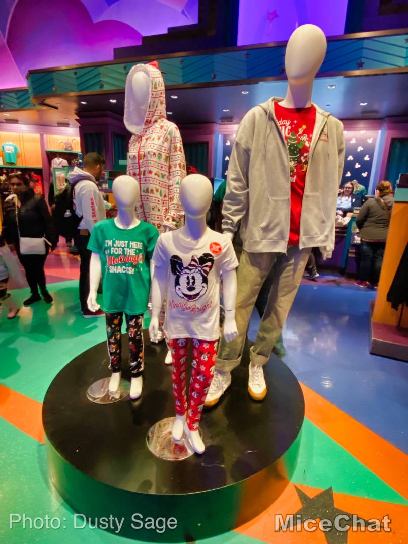 , Last Disneyland Update of the Decade – Ringing in 2020 with Massive Crowds