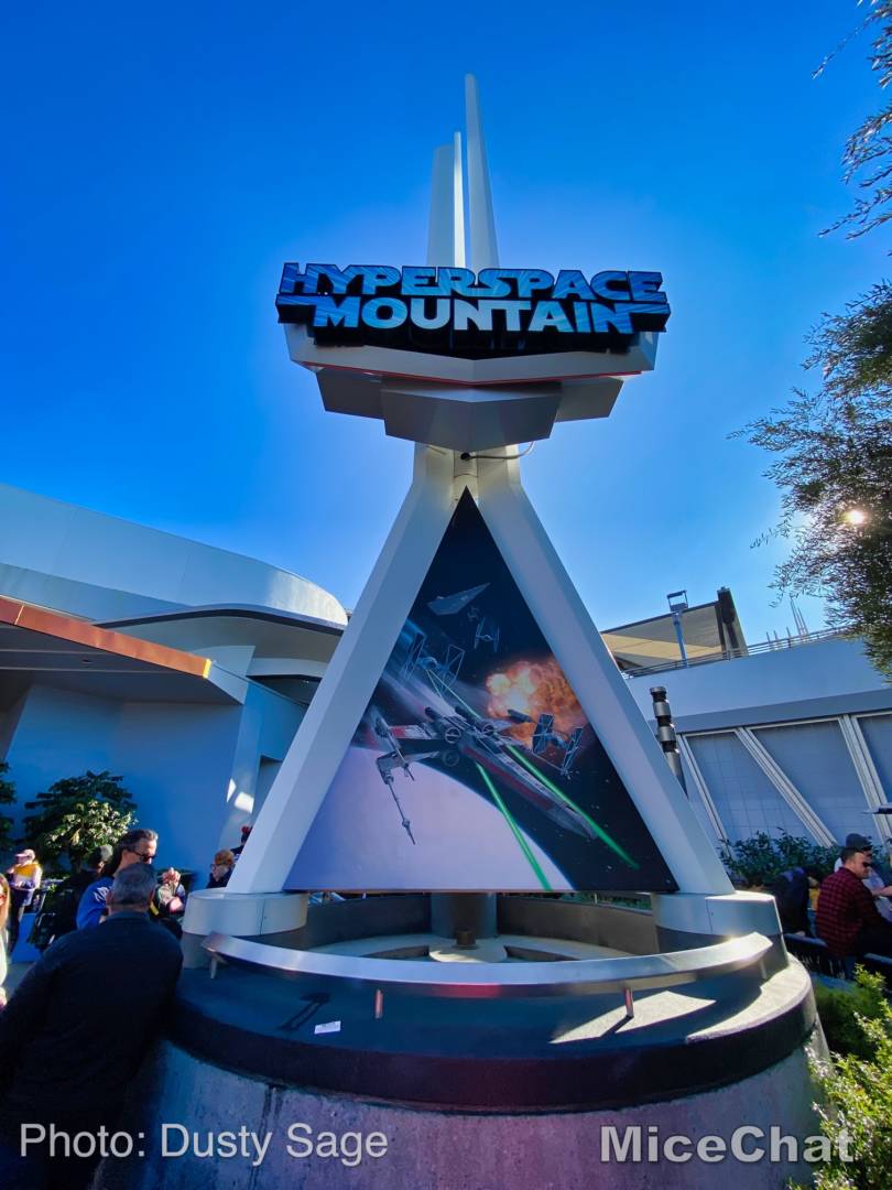 Disneyland, Disneyland Update: From Hugs to Hyperspace &#038; Secrets Revealed!