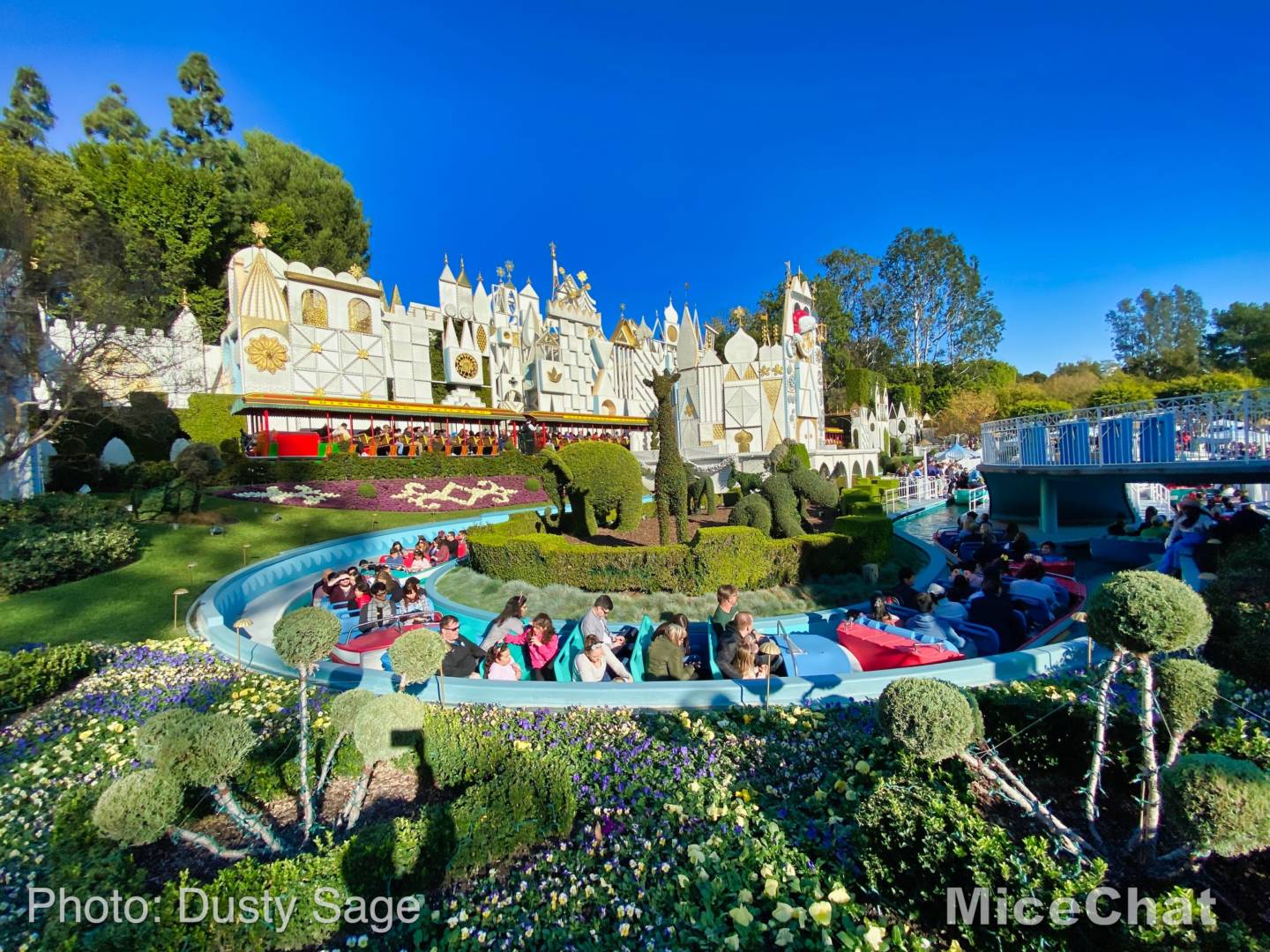 , Last Disneyland Update of the Decade &#8211; Ringing in 2020 with Massive Crowds