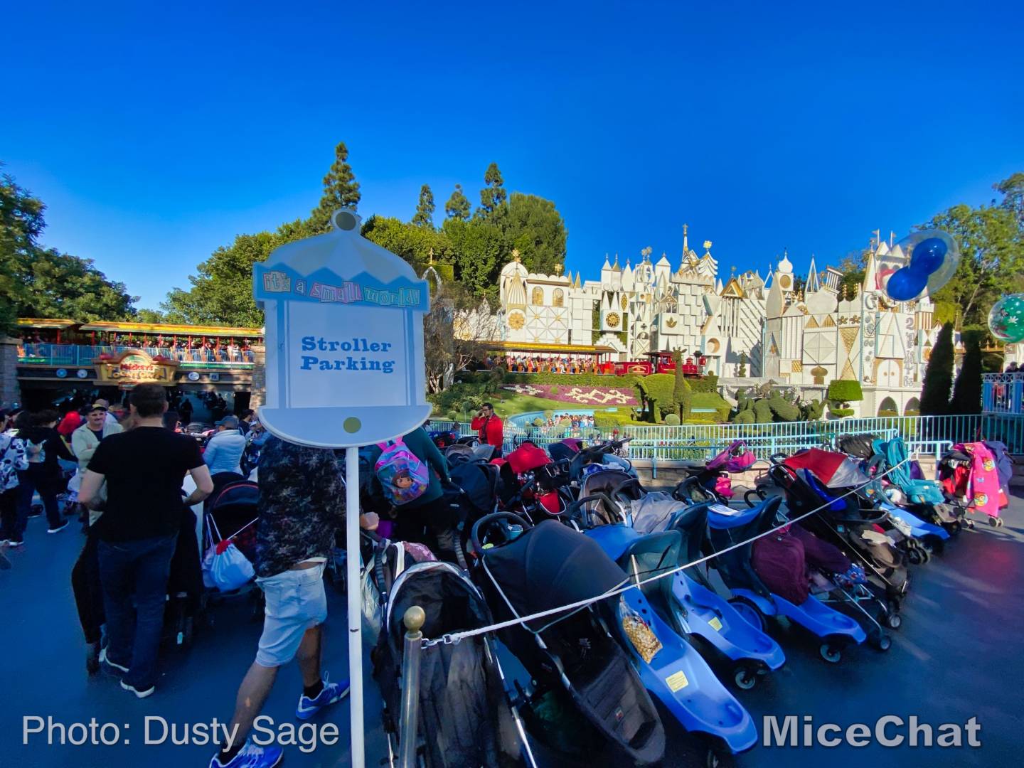 , Last Disneyland Update of the Decade &#8211; Ringing in 2020 with Massive Crowds