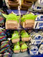 Disneyland-News-tomorrowland-child-backpack-2