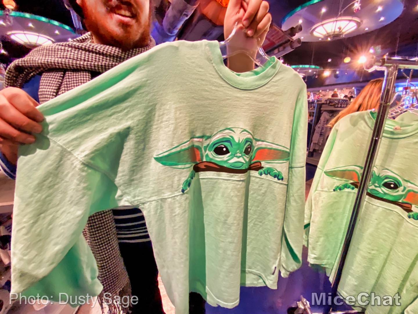 , Last Disneyland Update of the Decade – Ringing in 2020 with Massive Crowds