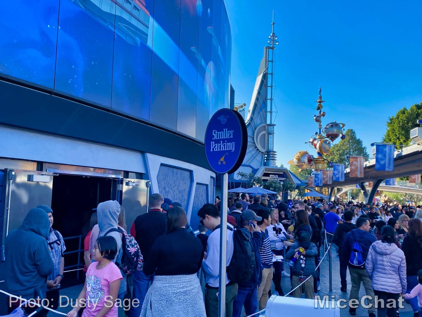 , Last Disneyland Update of the Decade &#8211; Ringing in 2020 with Massive Crowds