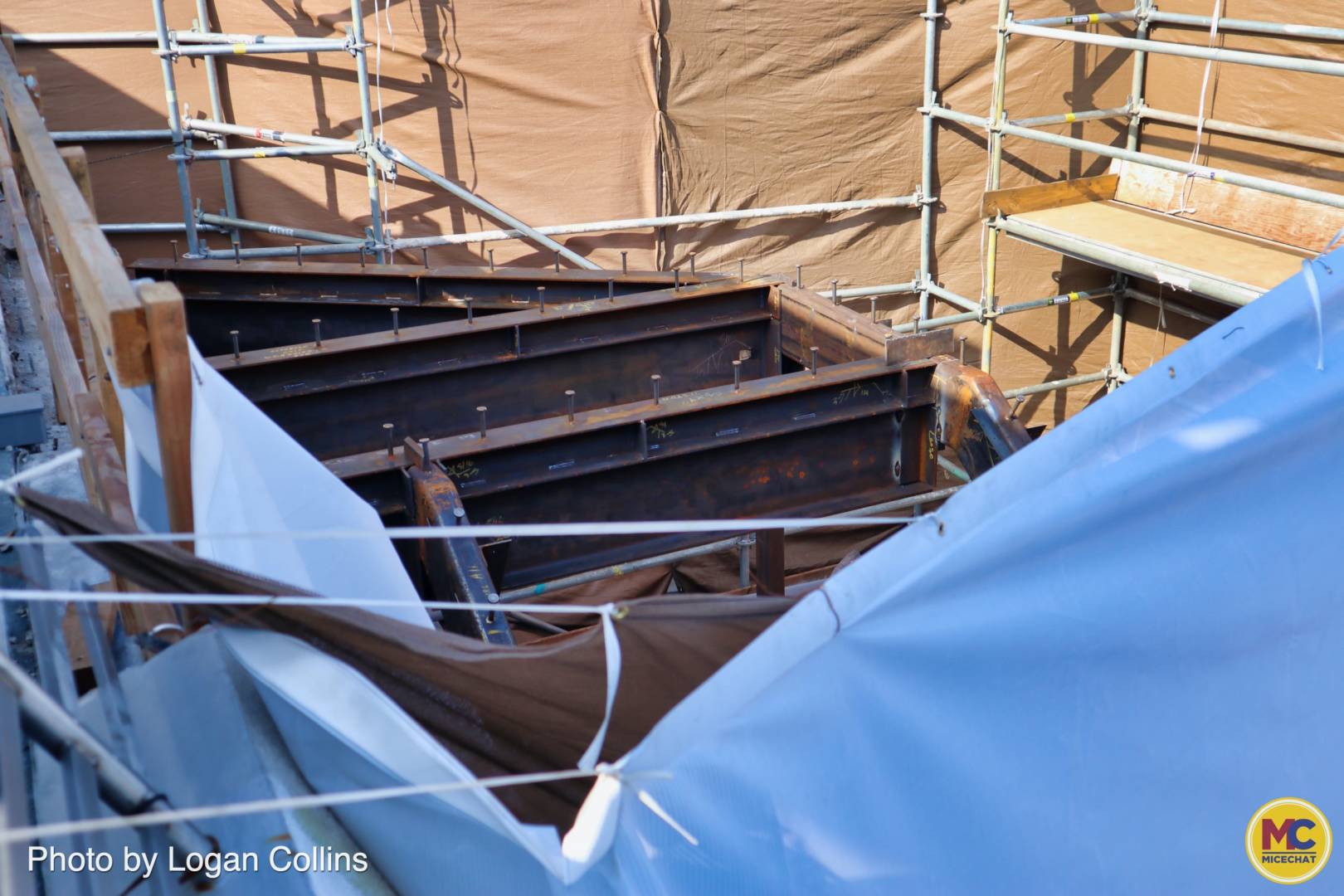 , Disneyland Update – Holiday Bomb Hits & Gazing into 2020