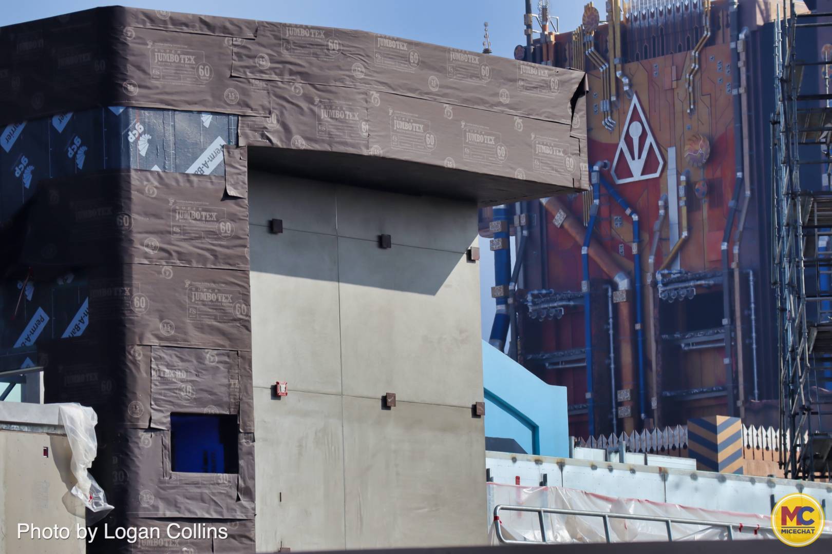 , Disneyland Update – Holiday Bomb Hits & Gazing into 2020