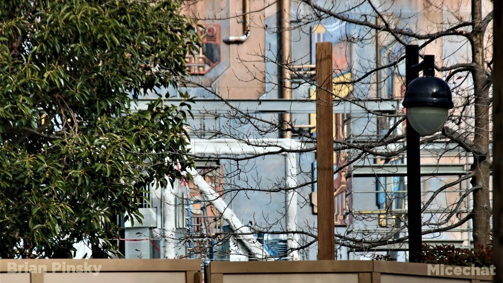 , Disneyland Update: Skywalker Surprise . . . THIS is the Droid You’re Looking For!