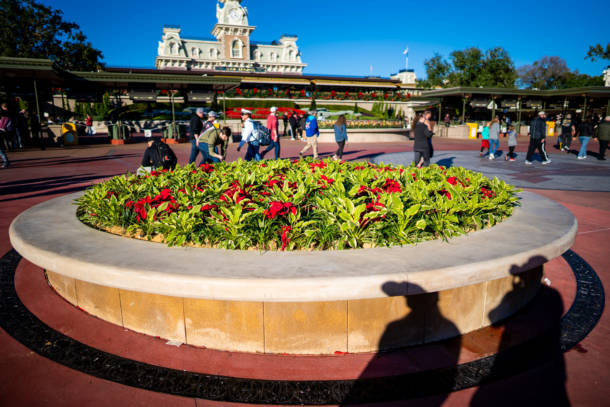 , Dateline Disney World – Tron Tryout and Massive Magic Kingdom Crowds