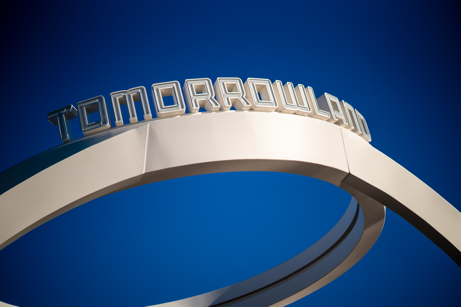 Dateline Disney World – Tron Tryout and Massive Magic Kingdom Crowds