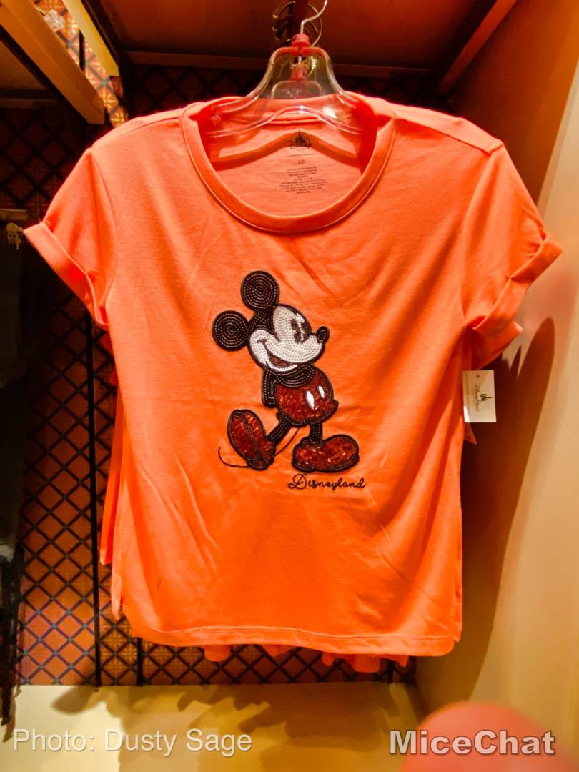 , Disneyland Update – Baby Yoda Tastes Delicious
