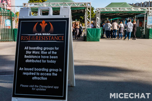 , Disneyland Update – Snow, Show & Grow
