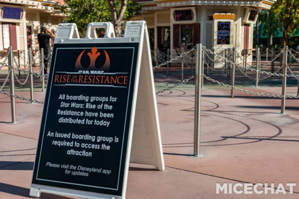 , Disneyland Update – Snow, Show & Grow