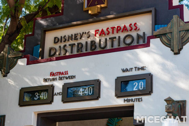 , Disneyland Update – Snow, Show & Grow
