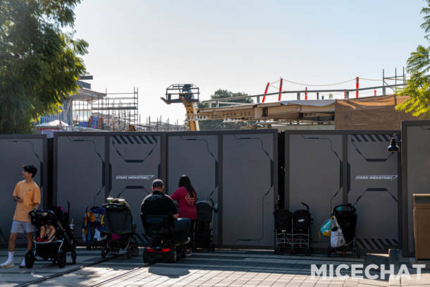 , Disneyland Update – Snow, Show & Grow