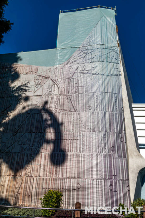 , Disneyland Update – Snow, Show & Grow