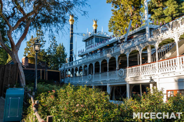 , Disneyland Update – Snow, Show & Grow