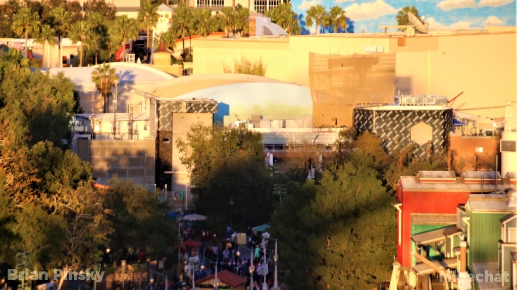 , Disney California Adventure Update – Marvel Up, Christmas Down