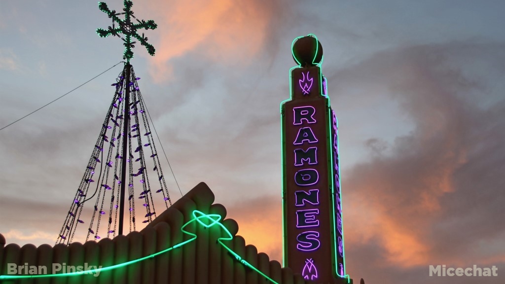 , Disney California Adventure Update – Marvel Up, Christmas Down