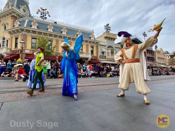 Magic Happens Parade, Disneyland&#8217;s Magic Happens Parade Returns &#8211; Essential Guide!