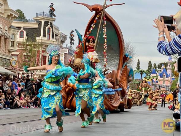 Magic Happens Parade, Disneyland’s Magic Happens Parade Returns – Essential Guide!